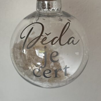 Ozdoba se sněhem - Děda je čert